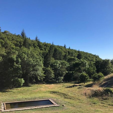Logement Calme Avec Vue Sur Le Luberon Saignon Exterior photo