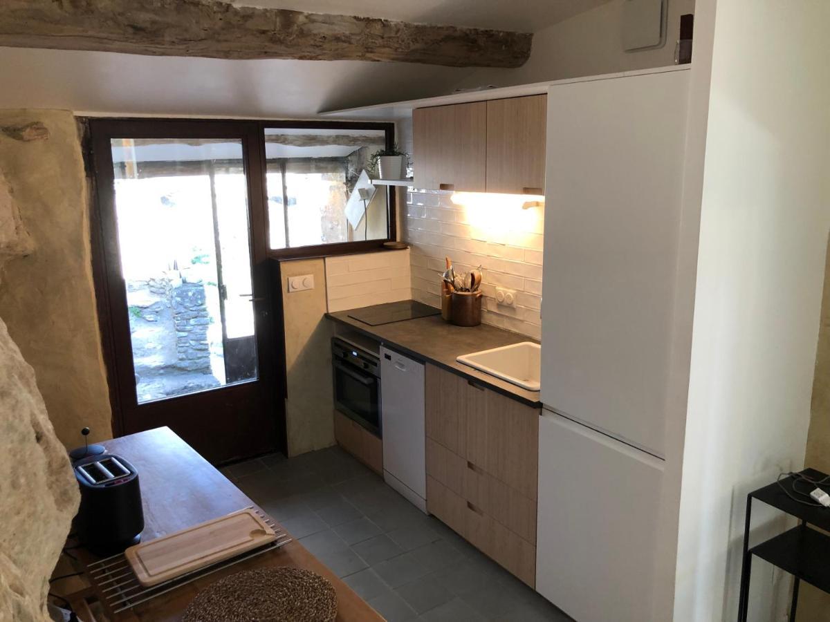 Logement Calme Avec Vue Sur Le Luberon Saignon Exterior photo