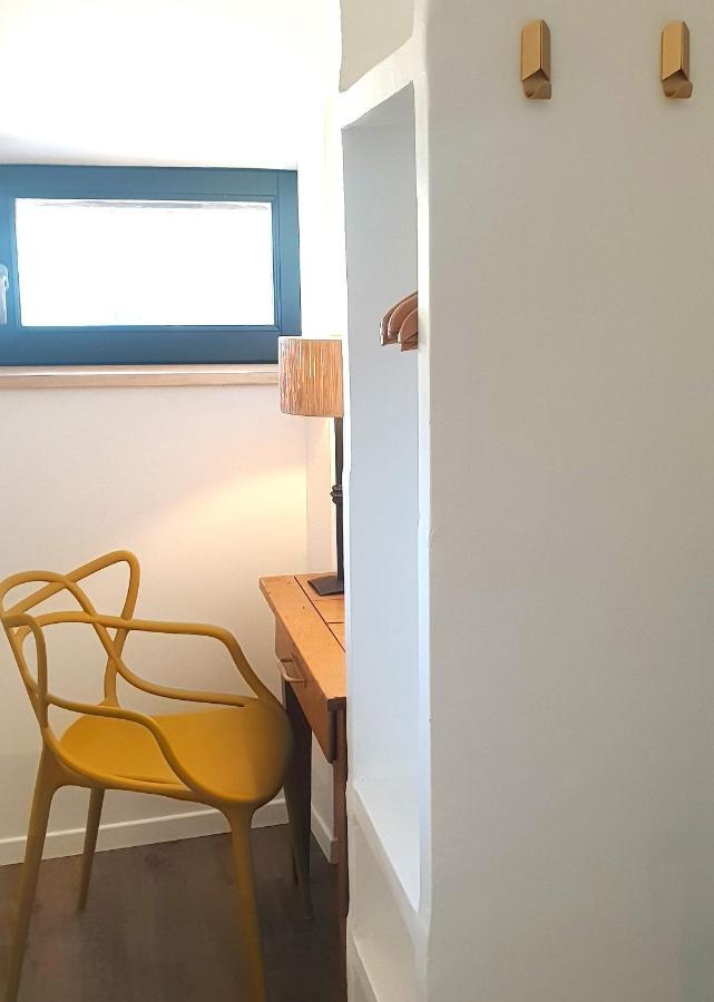 Logement Calme Avec Vue Sur Le Luberon Saignon Exterior photo